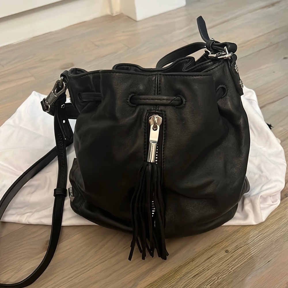 Elizabeth and James bucket bag